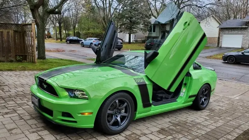 Ford Mustang 2014 photo 2
