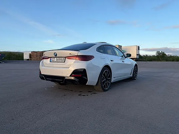 BMW I4 2025 photo 3