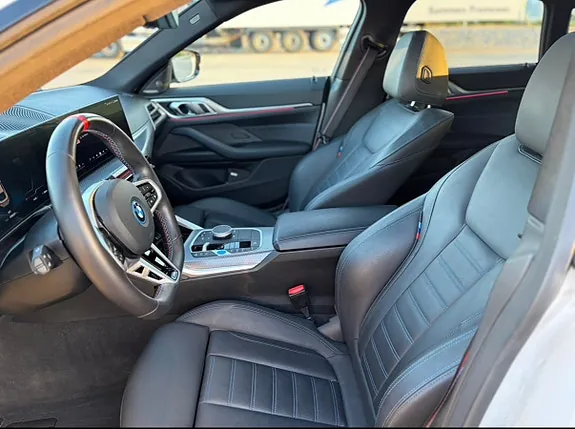 BMW I4 2025 photo 5