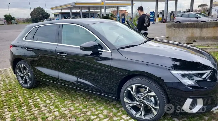 Audi A3 2023 photo 2