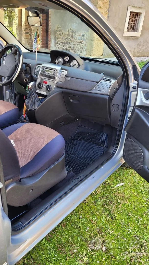 Lancia Ypsilon 2007 photo 5