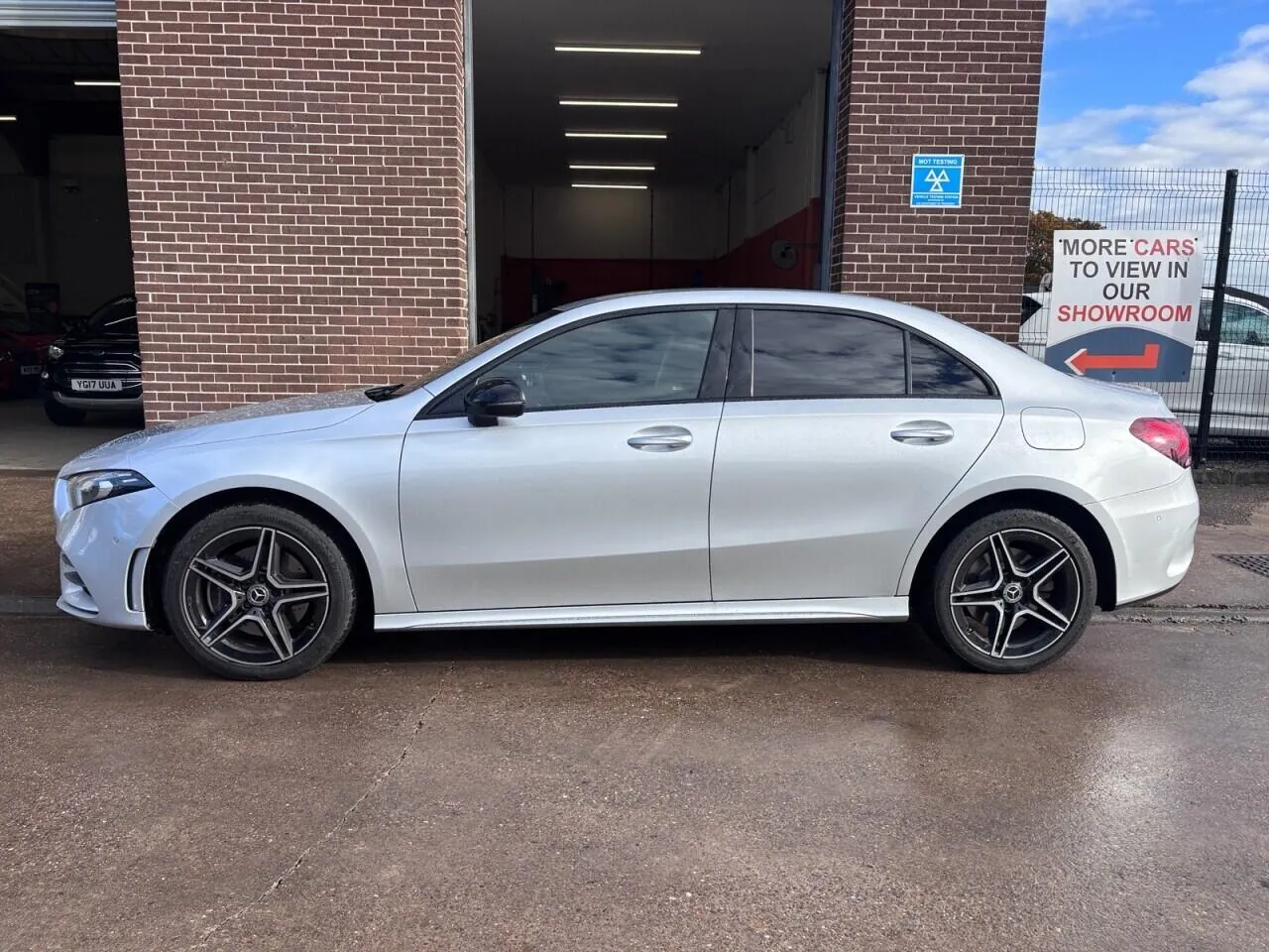 Mercedes-Benz A-Class 2022 photo 4