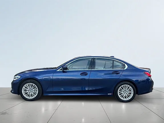 BMW 330E 2020 photo 4