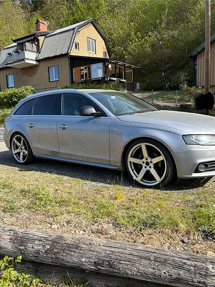 Audi A4 2009 photo 3