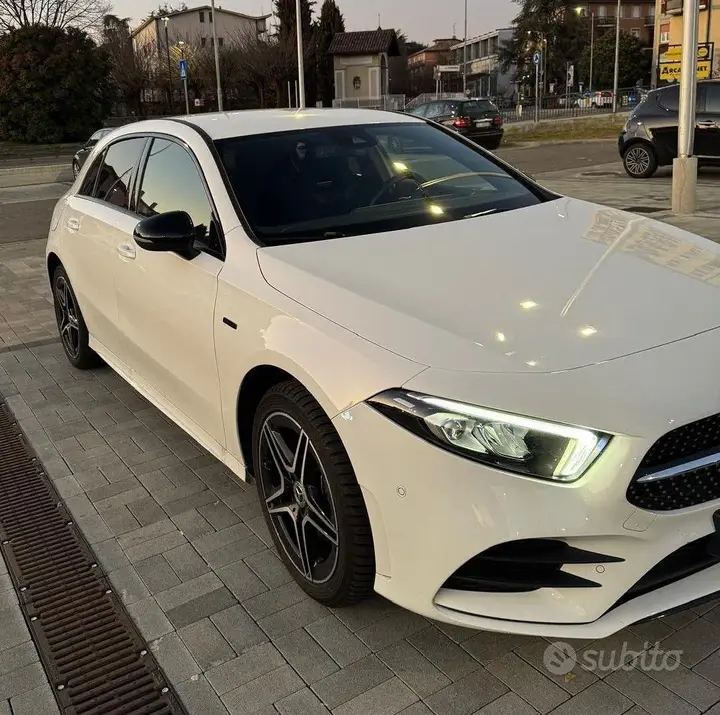 Mercedes-Benz A 250E 2021 photo 2