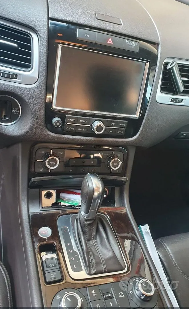 Volkswagen Touareg 2012 photo 5