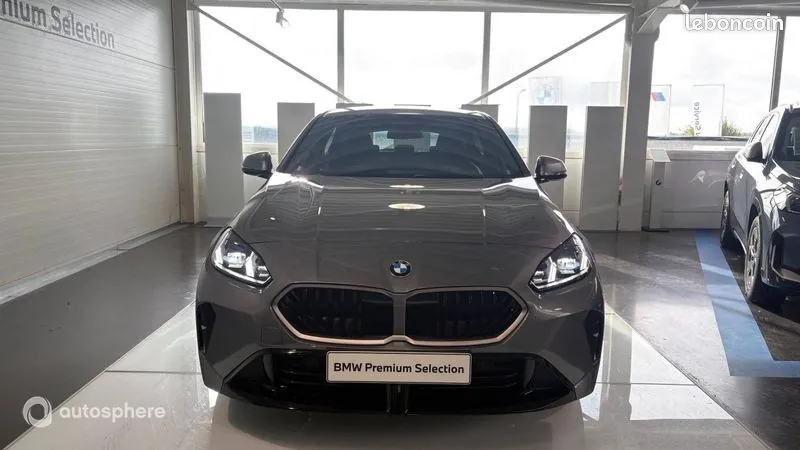BMW 1 Series 2026 photo 2