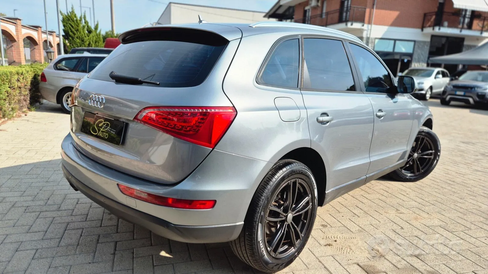 Audi Q5 2010 photo 4