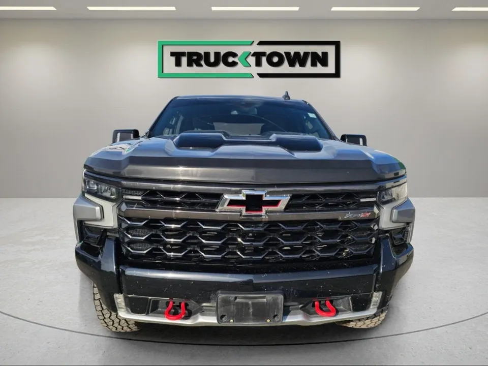 Chevrolet Silverado 1500 2023 photo 2