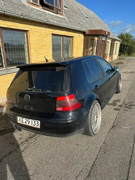 Volkswagen Golf 4 1997 photo 5