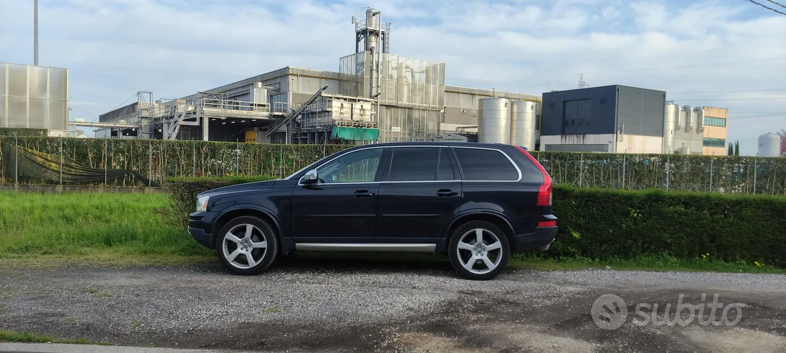 Volvo Xc90 2010 photo 2