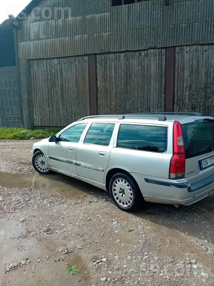 Volvo V70 2000 photo 3