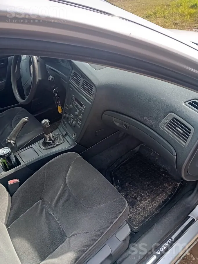 Volvo V70 2000 photo 5