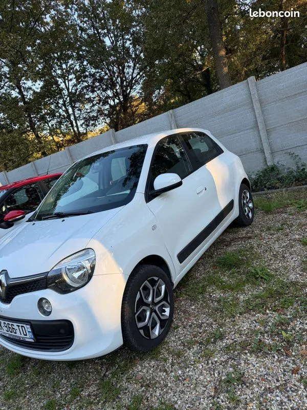 Renault Twingo 2015 photo 2