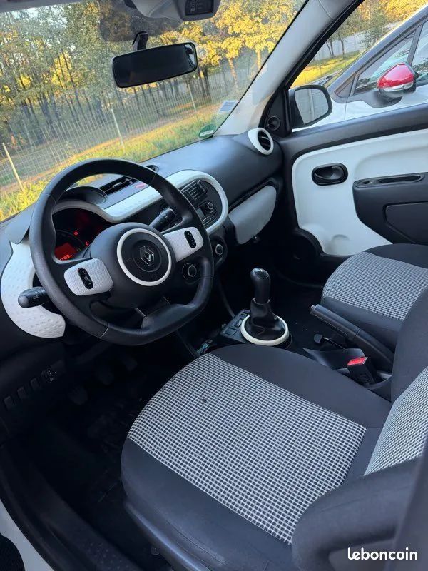 Renault Twingo 2015 photo 3