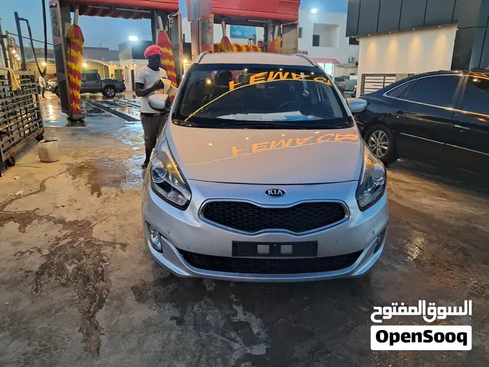 Kia Carens
