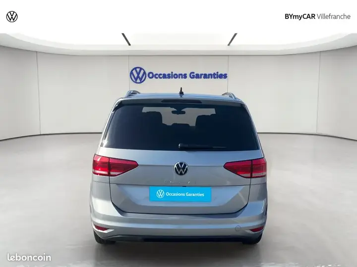 Volkswagen Touran 2025 photo 4