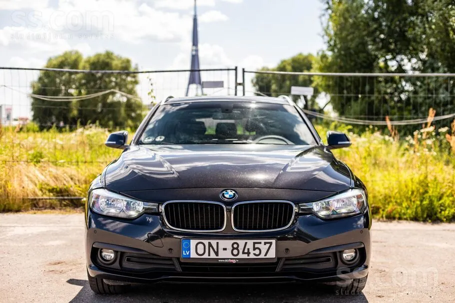 BMW 318D 2016 photo 3