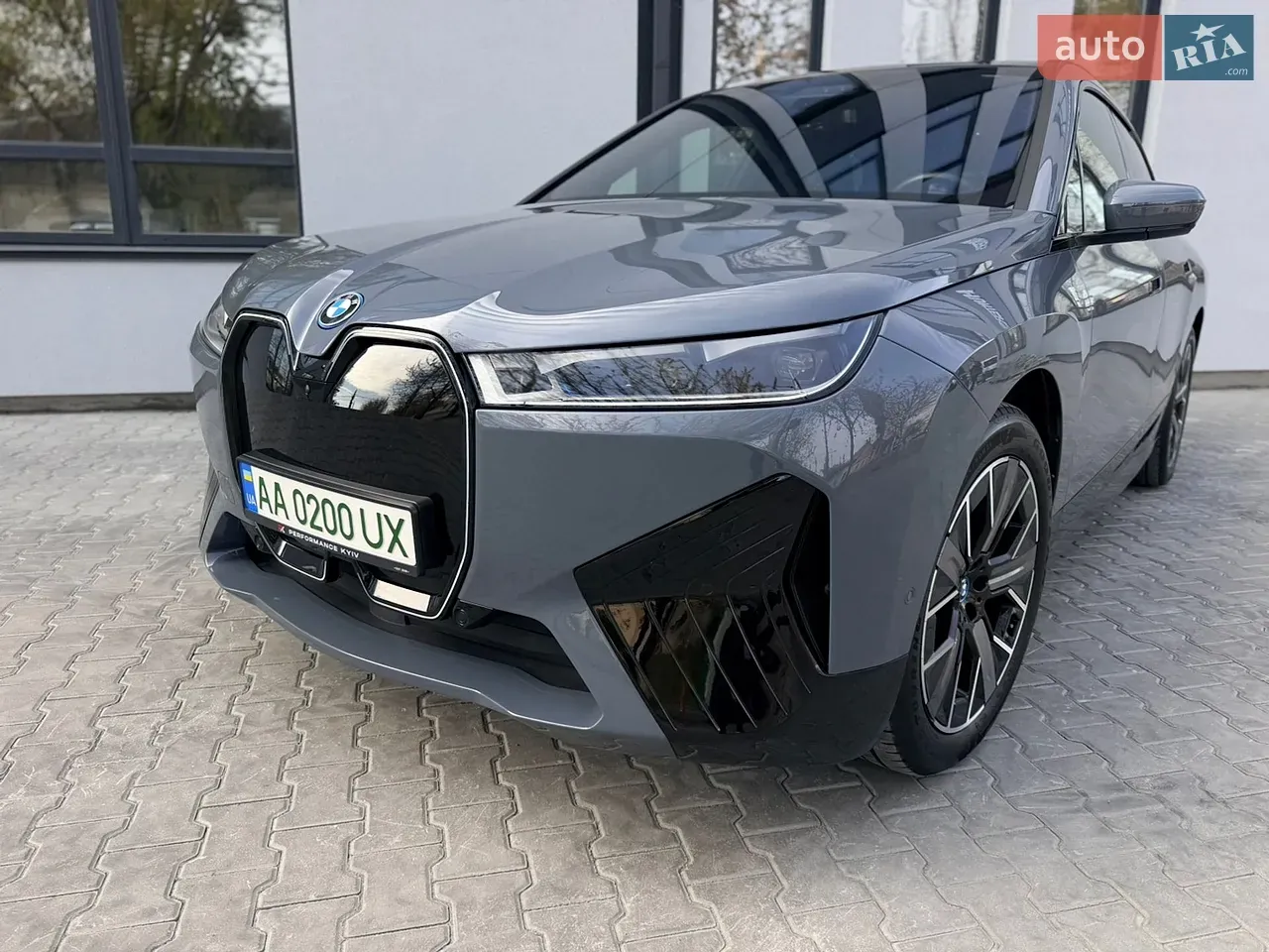 BMW Ix 2023 photo 2