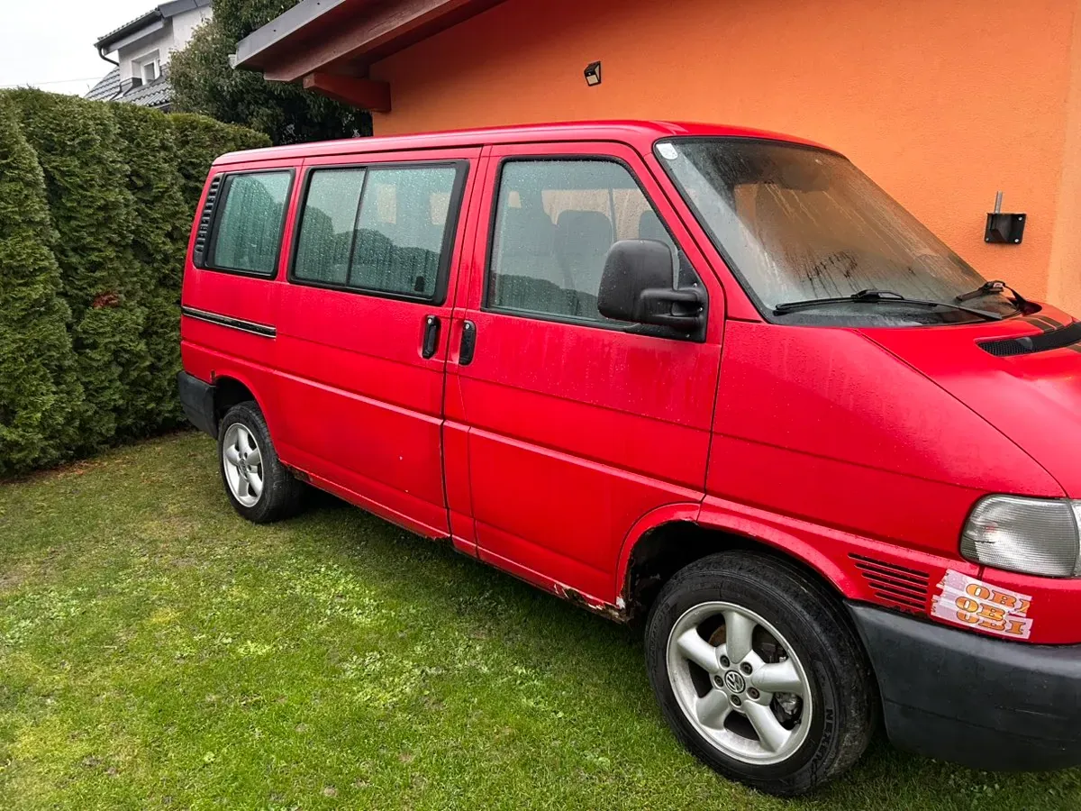 Volkswagen T4 1986 photo 2