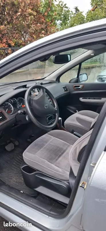 Peugeot 307