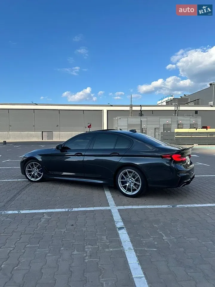BMW 5 Series 2018 photo 5