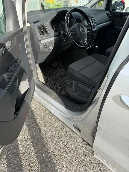 Volkswagen Sharan 2014 photo 5