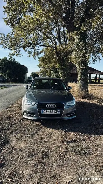 Audi A3 2013 photo 2