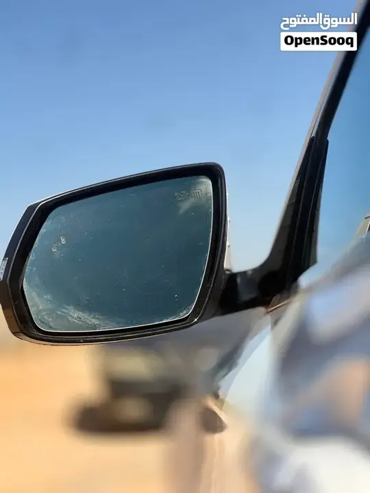 Genesis G80 2015 photo 2