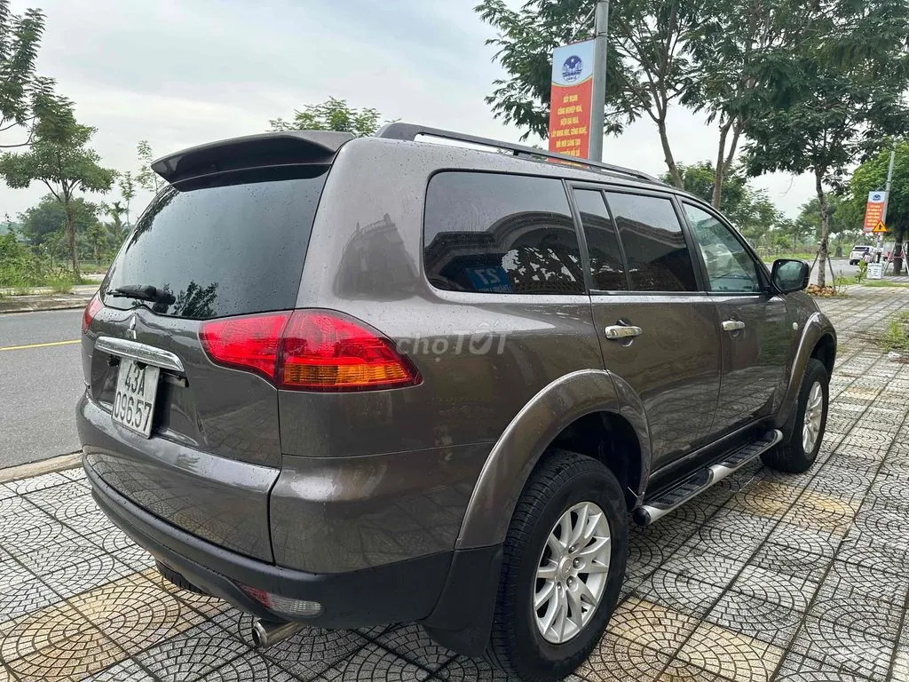 Mitsubishi Pajero Sport 2014 photo 3
