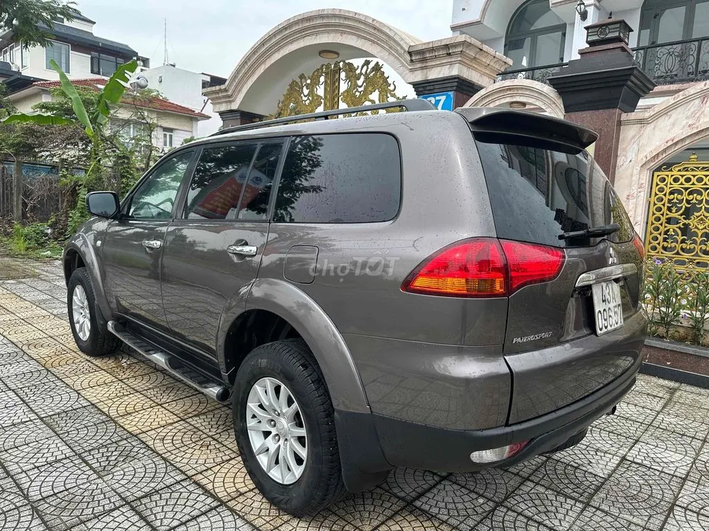 Mitsubishi Pajero Sport 2014 photo 4