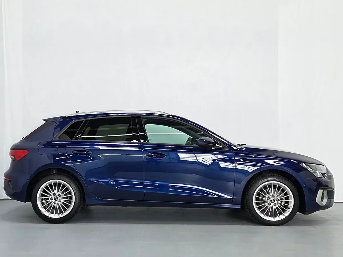Audi A3 2024 photo 2