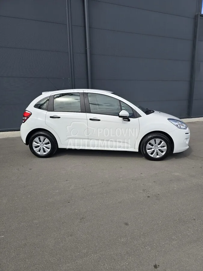 Citroen C3 2013 photo 3