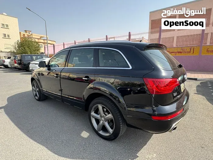 Audi Q7 2015 photo 2