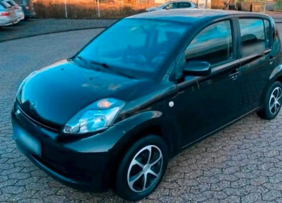 Daihatsu Sirion