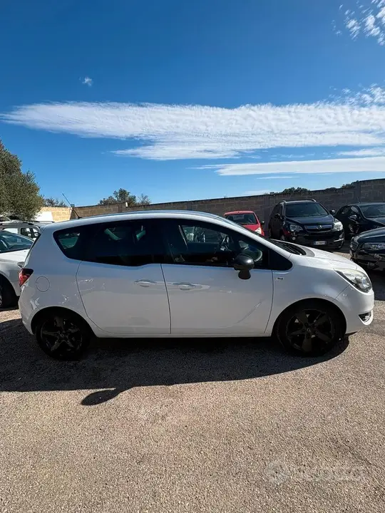 Opel Meriva 2016 photo 2