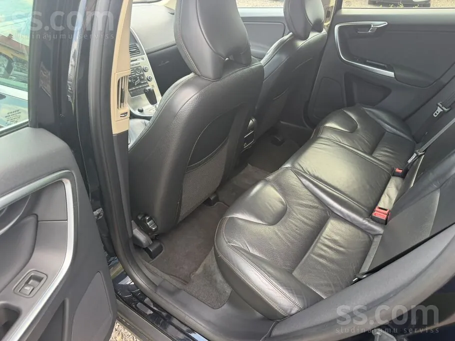 Volvo Xc60 2010 photo 3