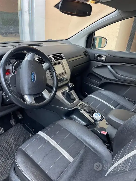 Ford Kuga 2009 photo 3