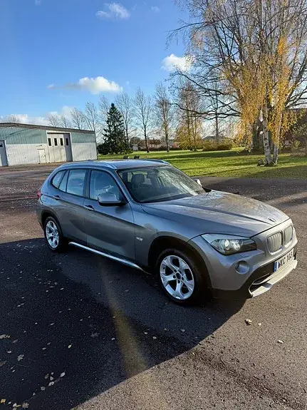 BMW X1 2010 photo 2