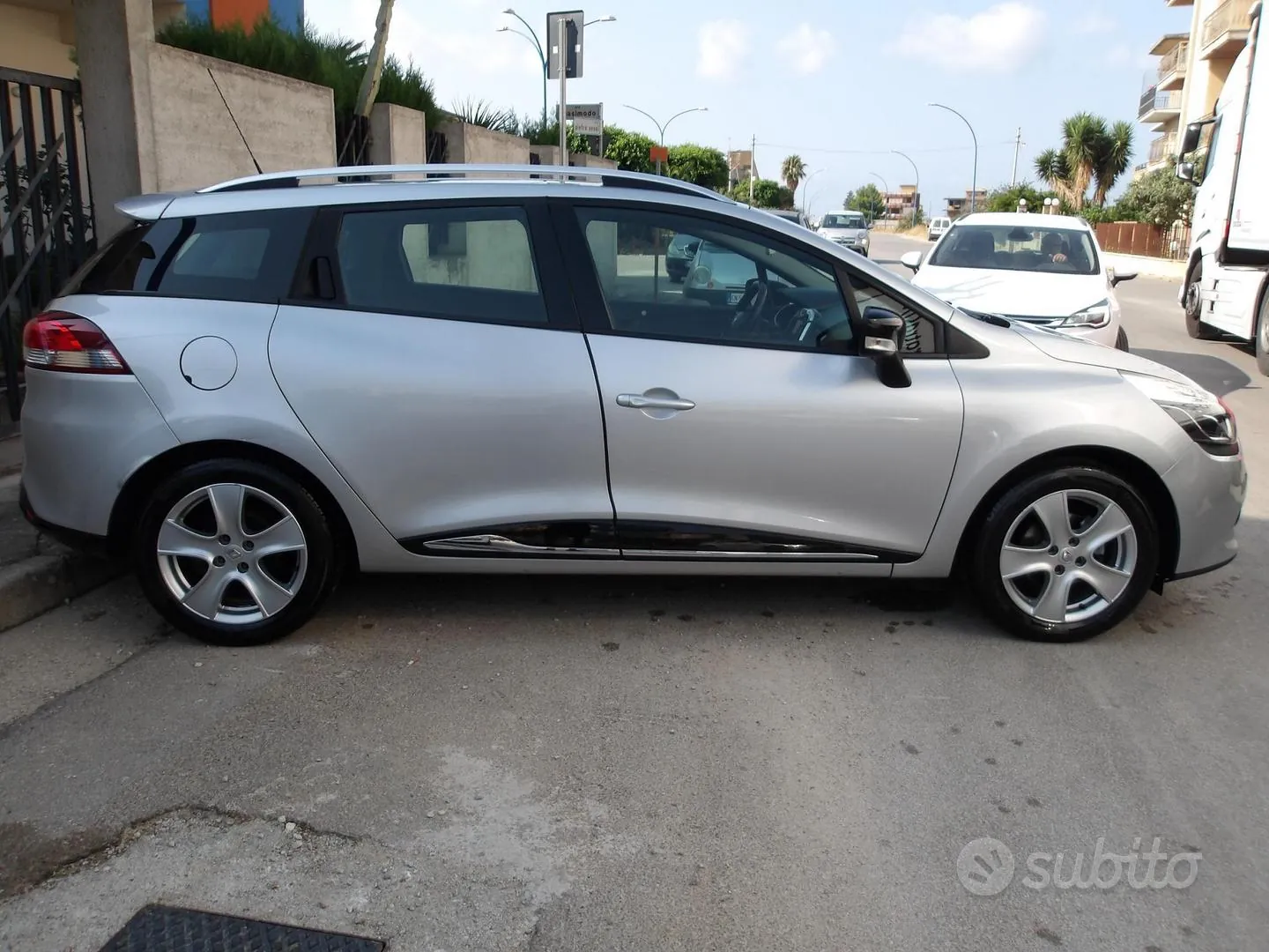 Renault Clio 2014 photo 4
