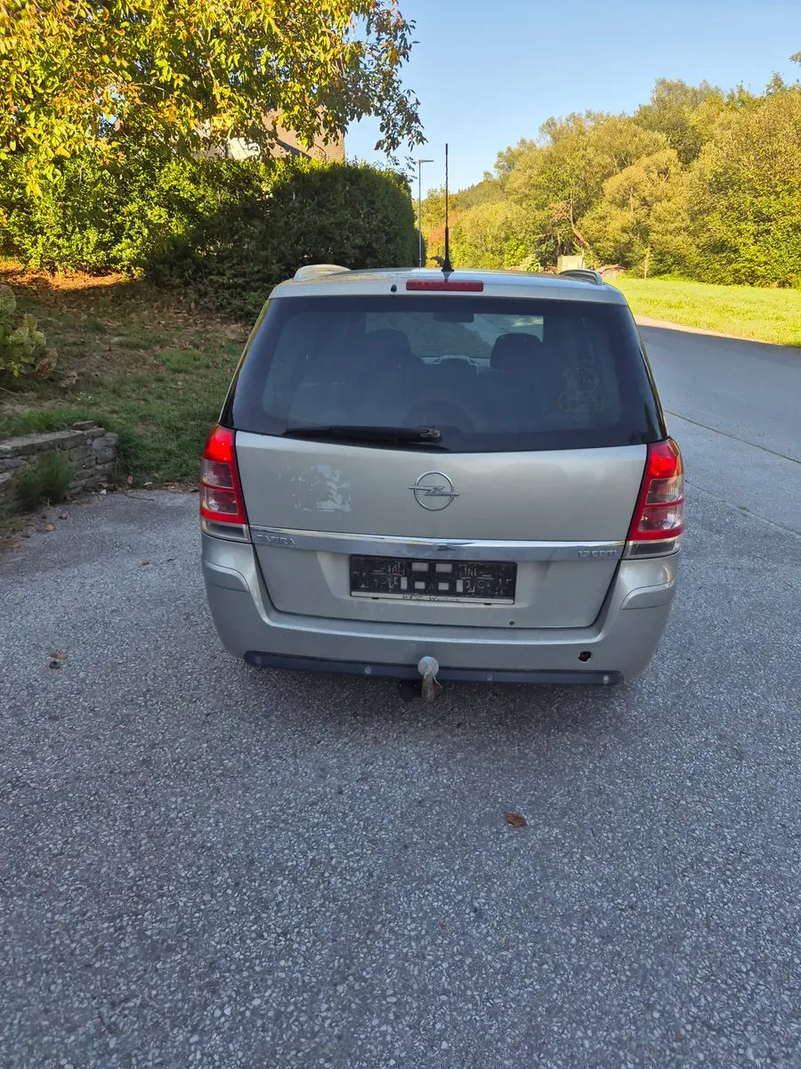 Opel Zafira