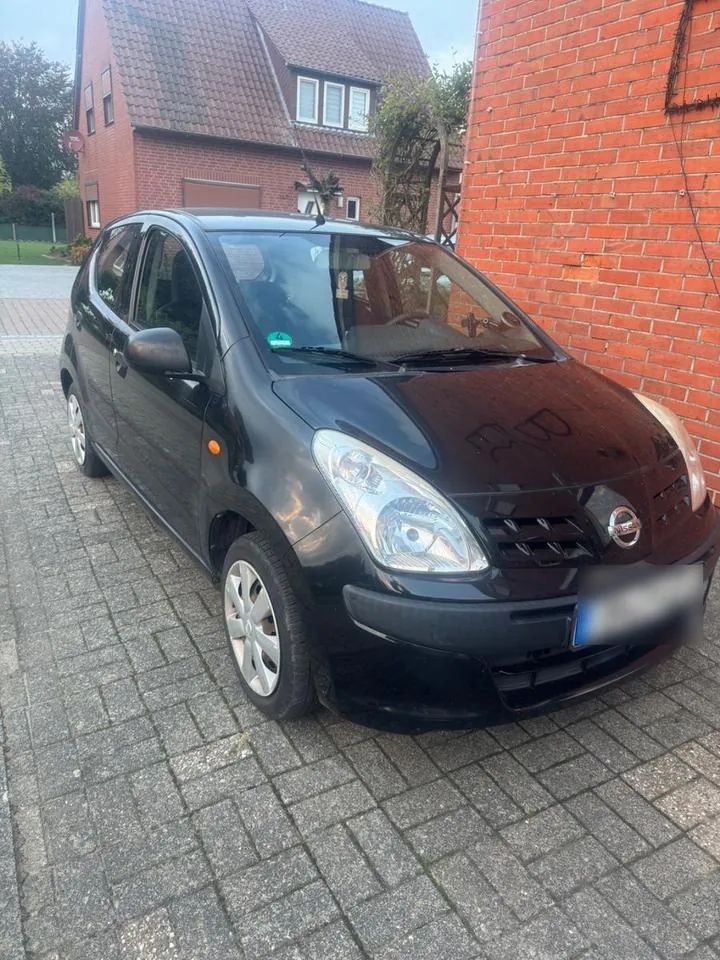 Nissan Pixo