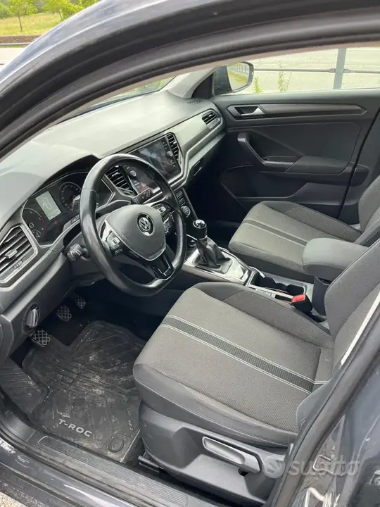Volkswagen T-Roc 2020 photo 4