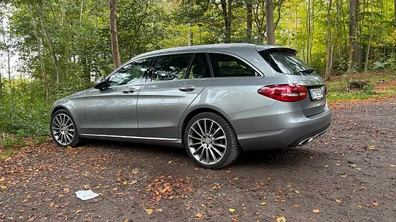 Mercedes-Benz C350 E 2015 photo 4