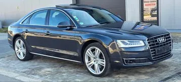 Audi A8 2015 photo 2