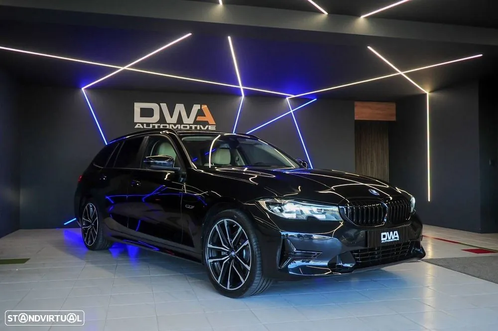BMW 320