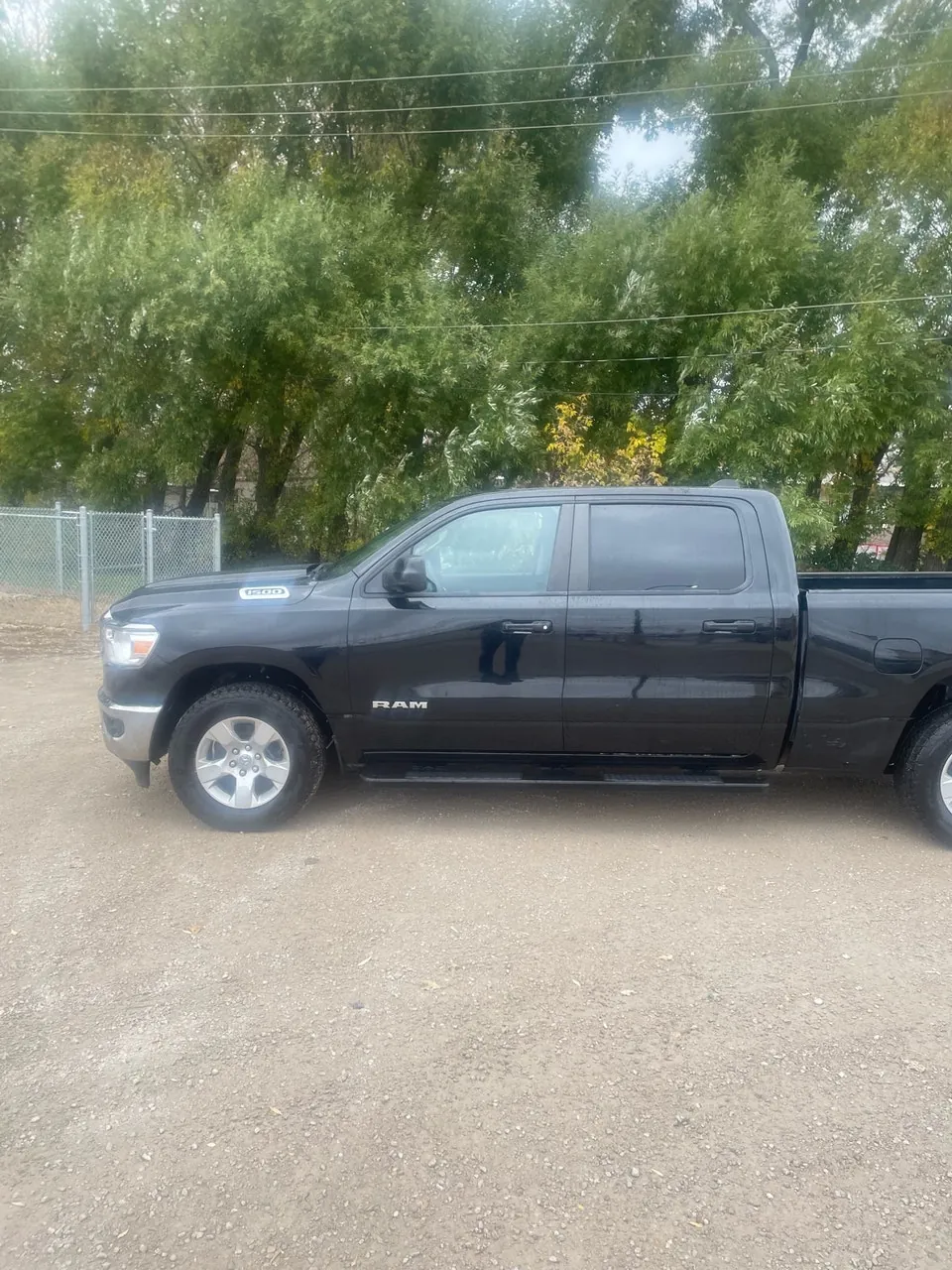 Dodge Ram 1500 2021 photo 3