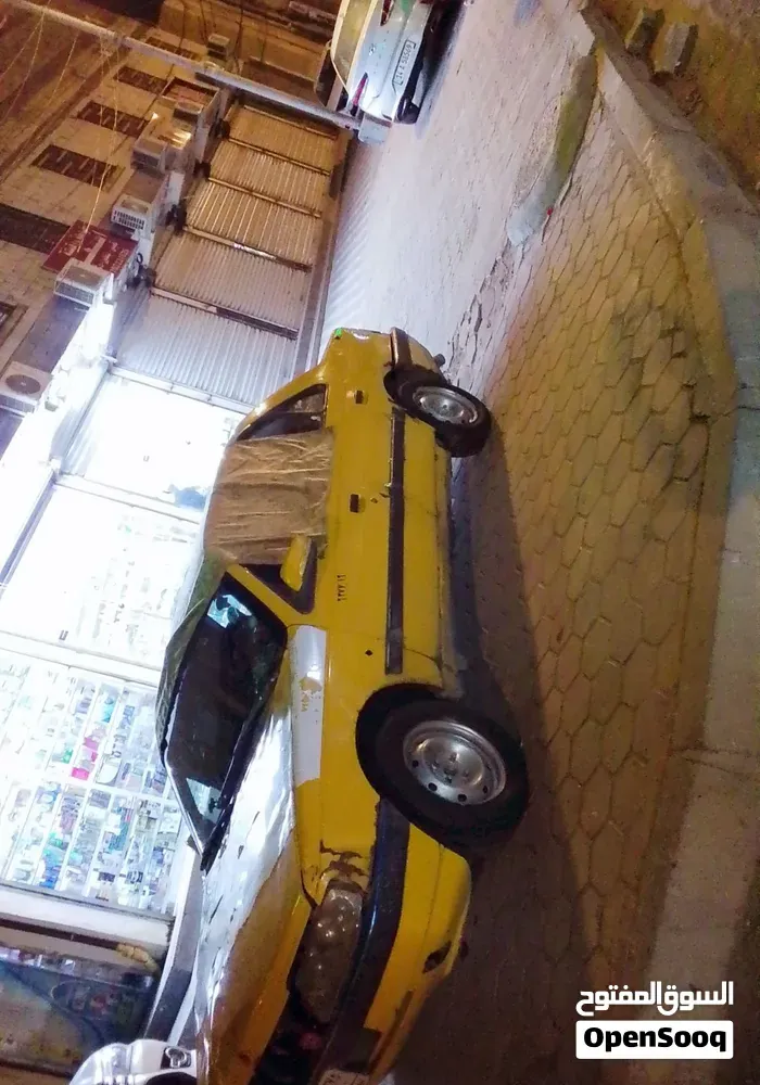 Peugeot 405