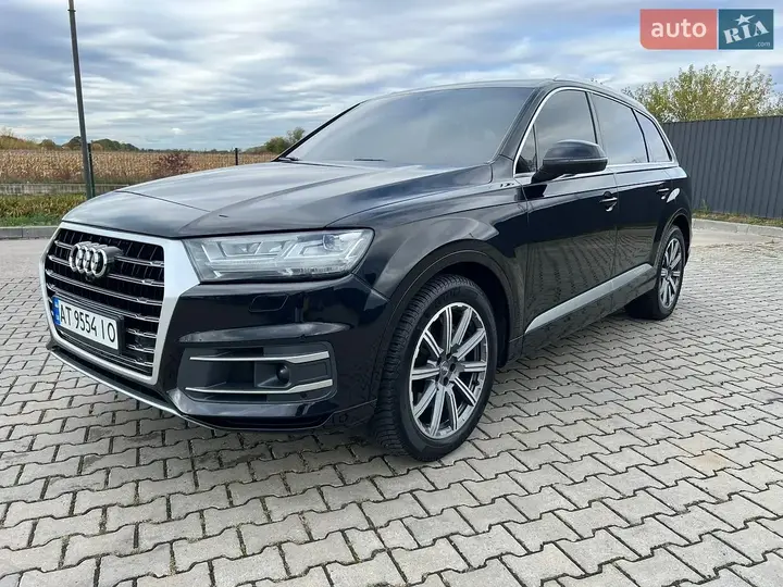 Audi Q7 2017 photo 2
