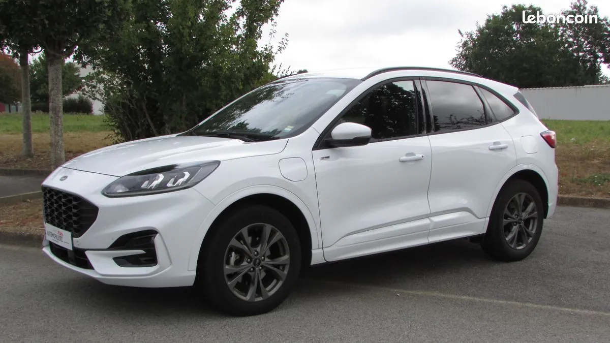 Ford Kuga 2023 photo 3